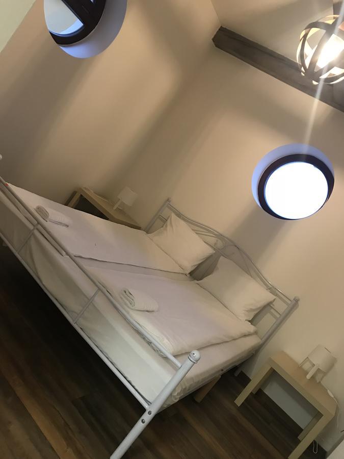 Blahnikova Aparthotel Praag Buitenkant foto