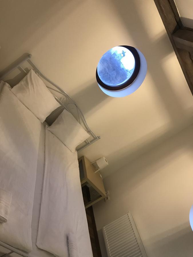 Blahnikova Aparthotel Praag Buitenkant foto