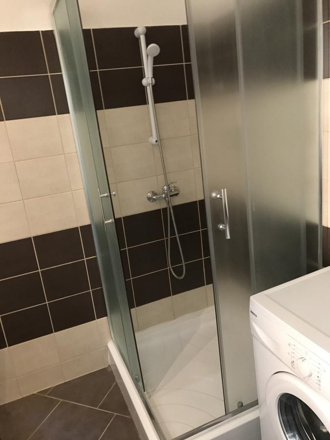 Blahnikova Aparthotel Praag Buitenkant foto