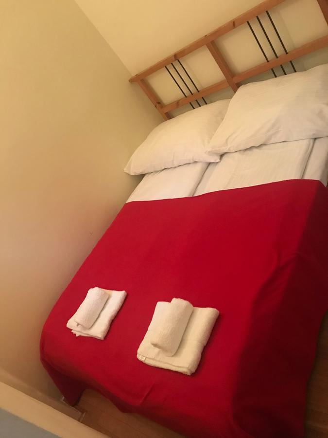 Blahnikova Aparthotel Praag Buitenkant foto