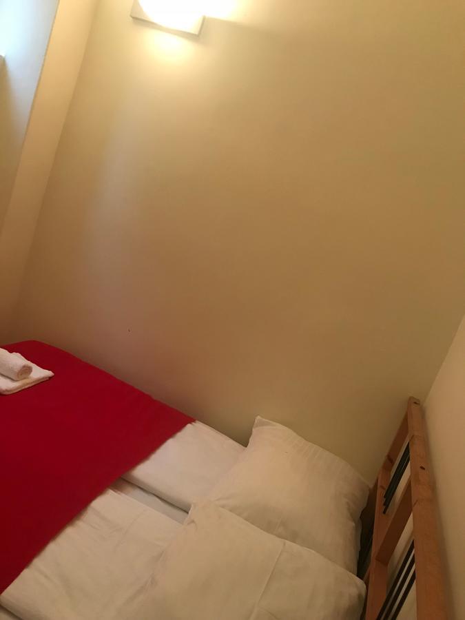 Blahnikova Aparthotel Praag Buitenkant foto